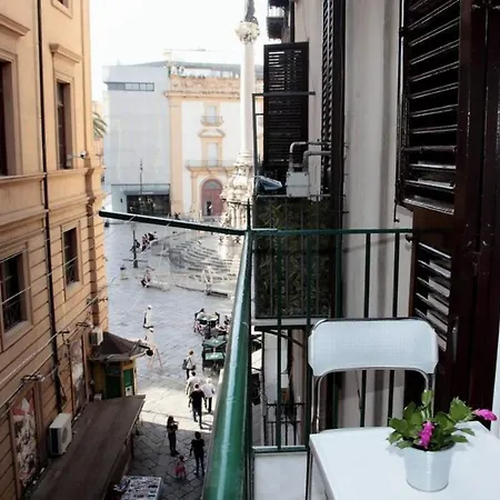 Casa Vucciria 公寓 *